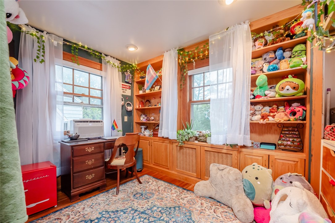 33 Castlebar Road Rochester, NY 14610 - Photo 46 of 50