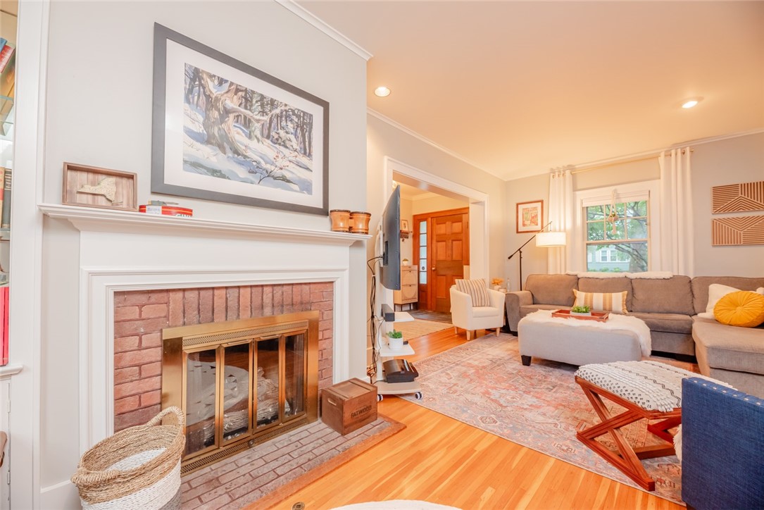 33 Castlebar Road Rochester, NY 14610 - Photo 9 of 50