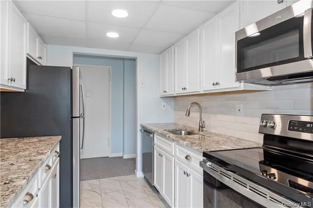 $165,000 | 150 Overlook Avenue, Unit 1S, Peekskill, NY 10566