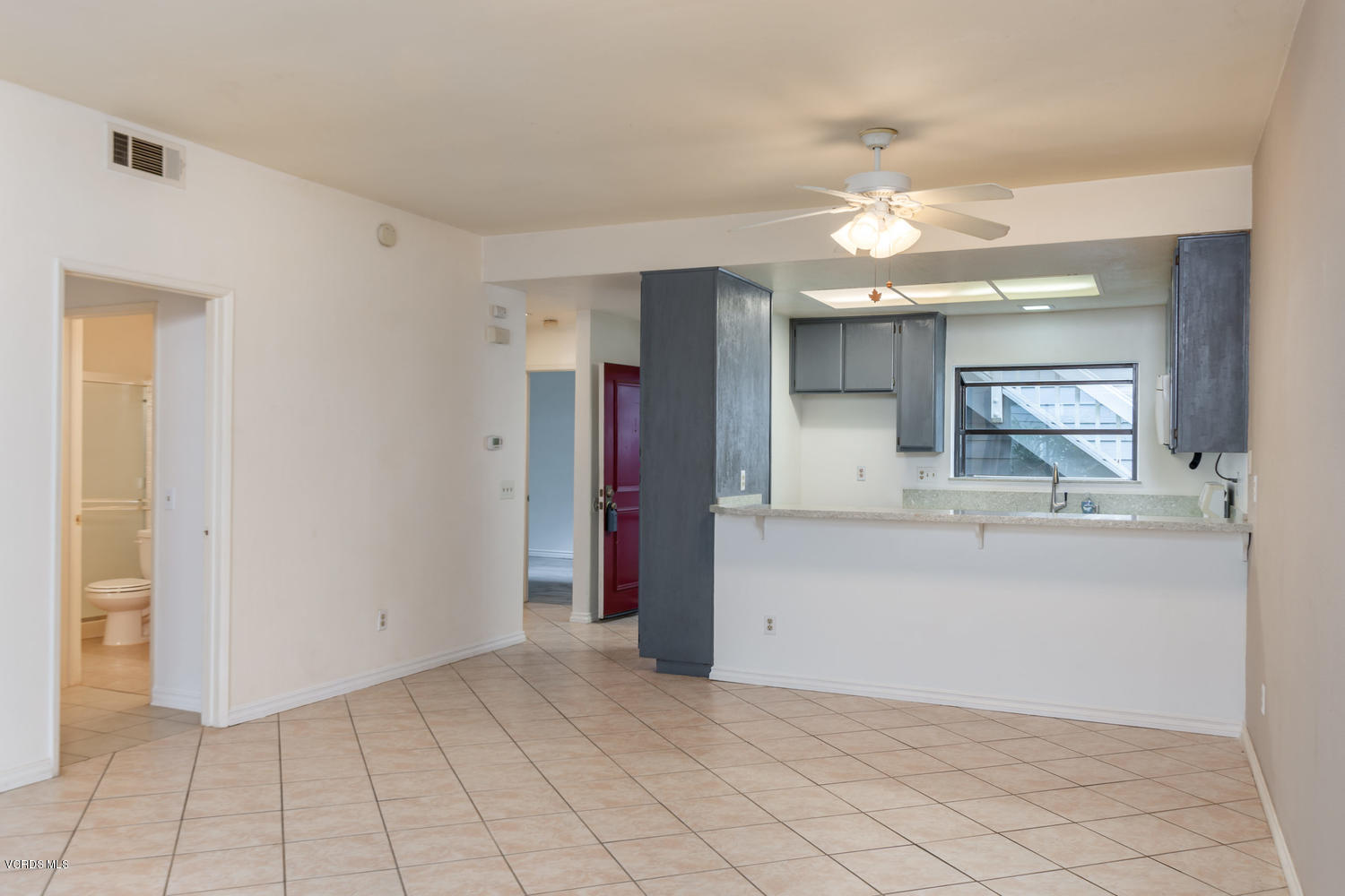 717 Arneill Road Camarillo, CA 93010 - Photo 5 of 20 717 Arneill Rd Camarillo CA-006-1-Arneil