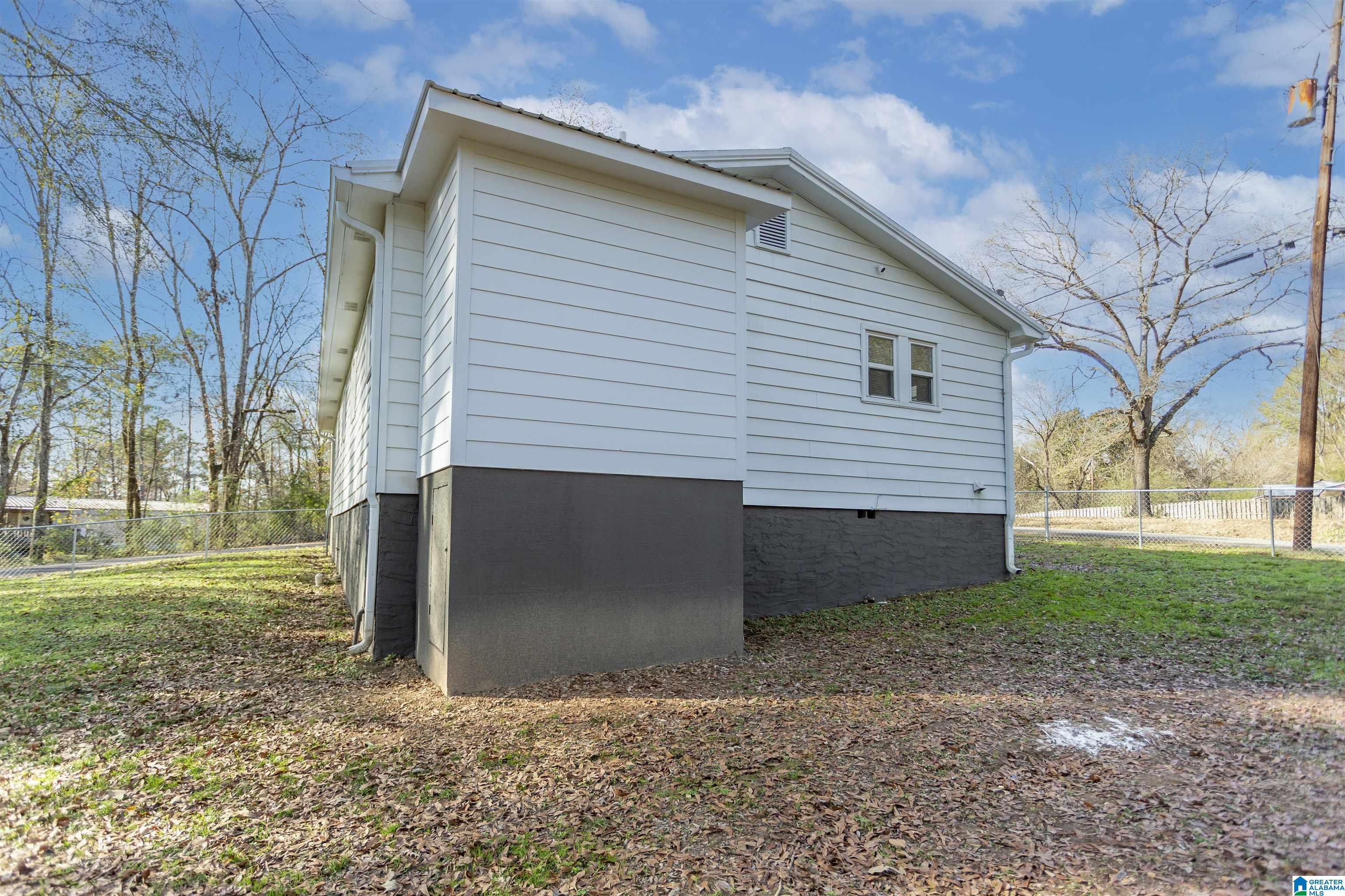 8735 Hamby Road Morris, AL 35116 - Photo 7 of 41