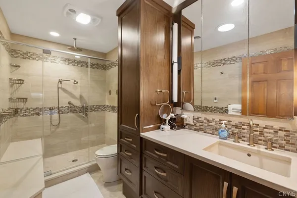 $370,000 | 8125 Verbeck Drive, Manlius, NY 13104