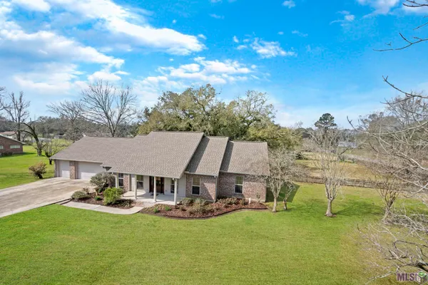 $450,000 | 41255 Black Bayou Road, Gonzales, LA 70737