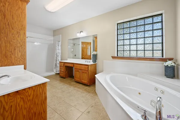 $438,000 | 41255 Black Bayou Road, Gonzales, LA 70737