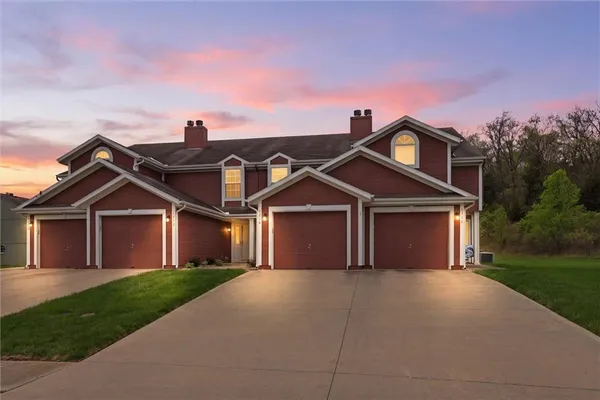 $195,000 | 5554 Northwest Sunrise Meadow Lane, Lee's Summit, MO 64064