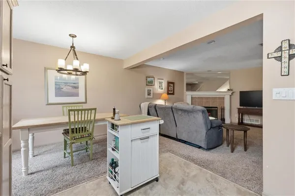 $195,000 | 5554 Northwest Sunrise Meadow Lane, Lee's Summit, MO 64064