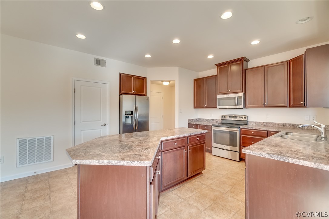 7559 Rolling Hill Road Hopewell, VA 23860 - Photo 16 of 39 Gallery Image 16