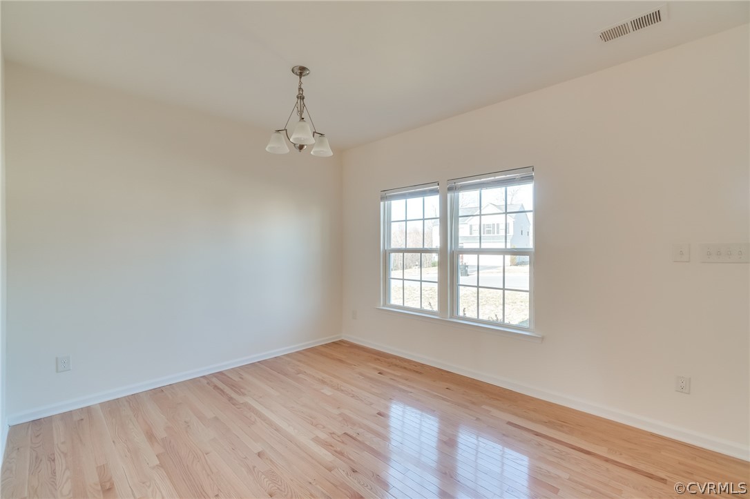 7559 Rolling Hill Road Hopewell, VA 23860 - Photo 6 of 39 Gallery Image 6