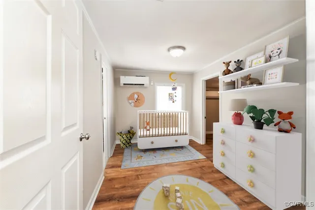 a view of an entryway with bedroom