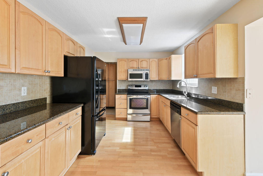 1507 Kingsley Road Tequesta, FL 33469 - Photo 13 of 67 1507KingsleyRoad_15