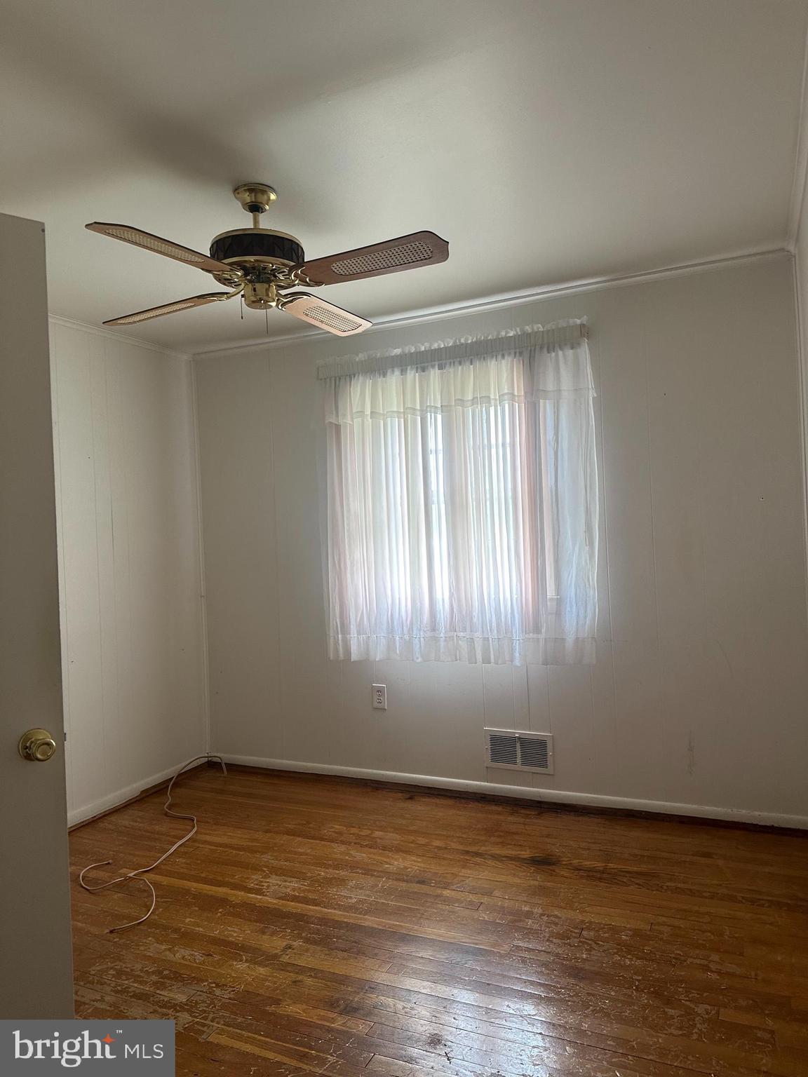 5608 Odell Road Beltsville, MD 20705 - Photo 11 of 16 Bedroom 2