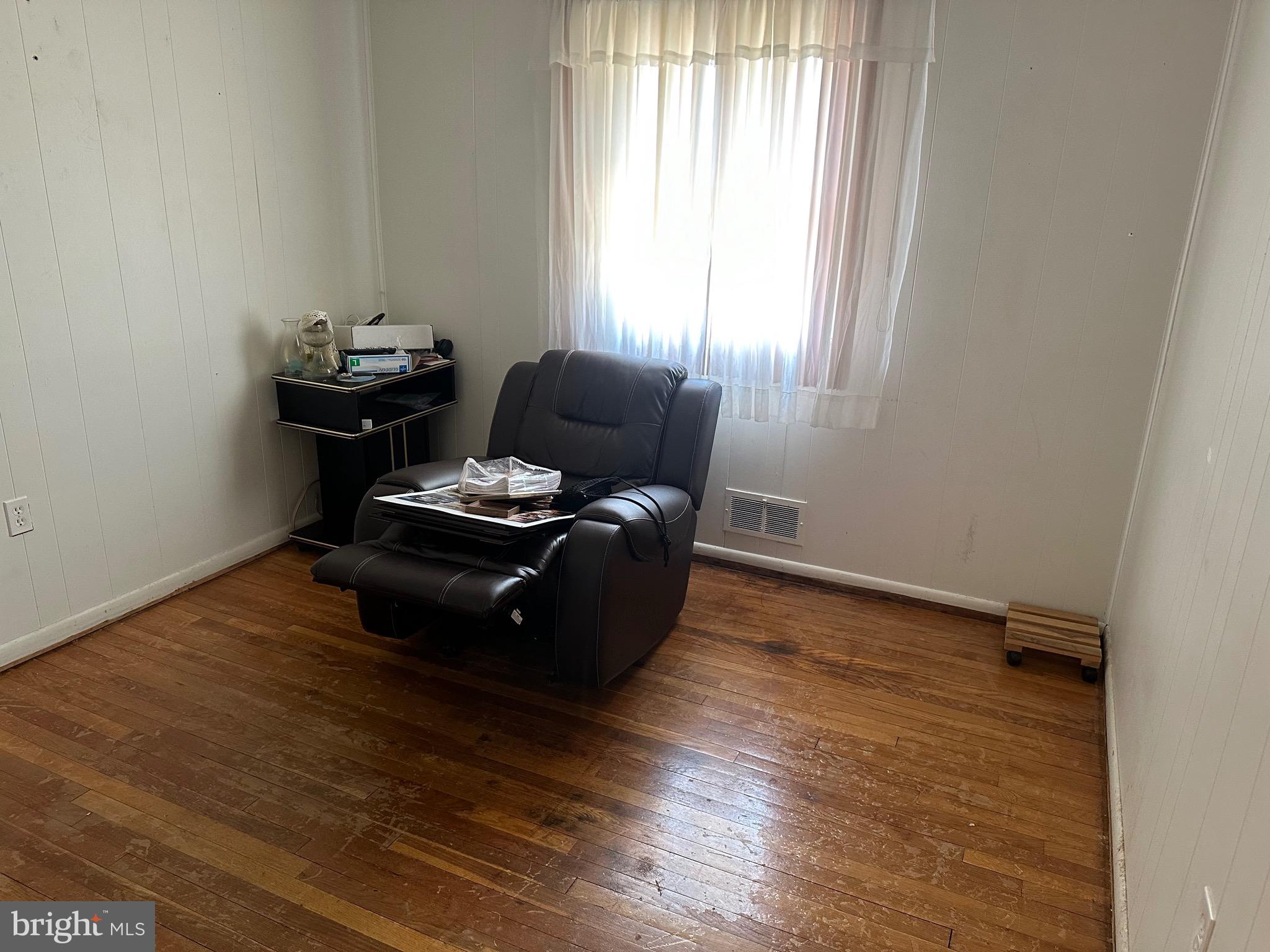 5608 Odell Road Beltsville, MD 20705 - Photo 10 of 16 Bedroom 2