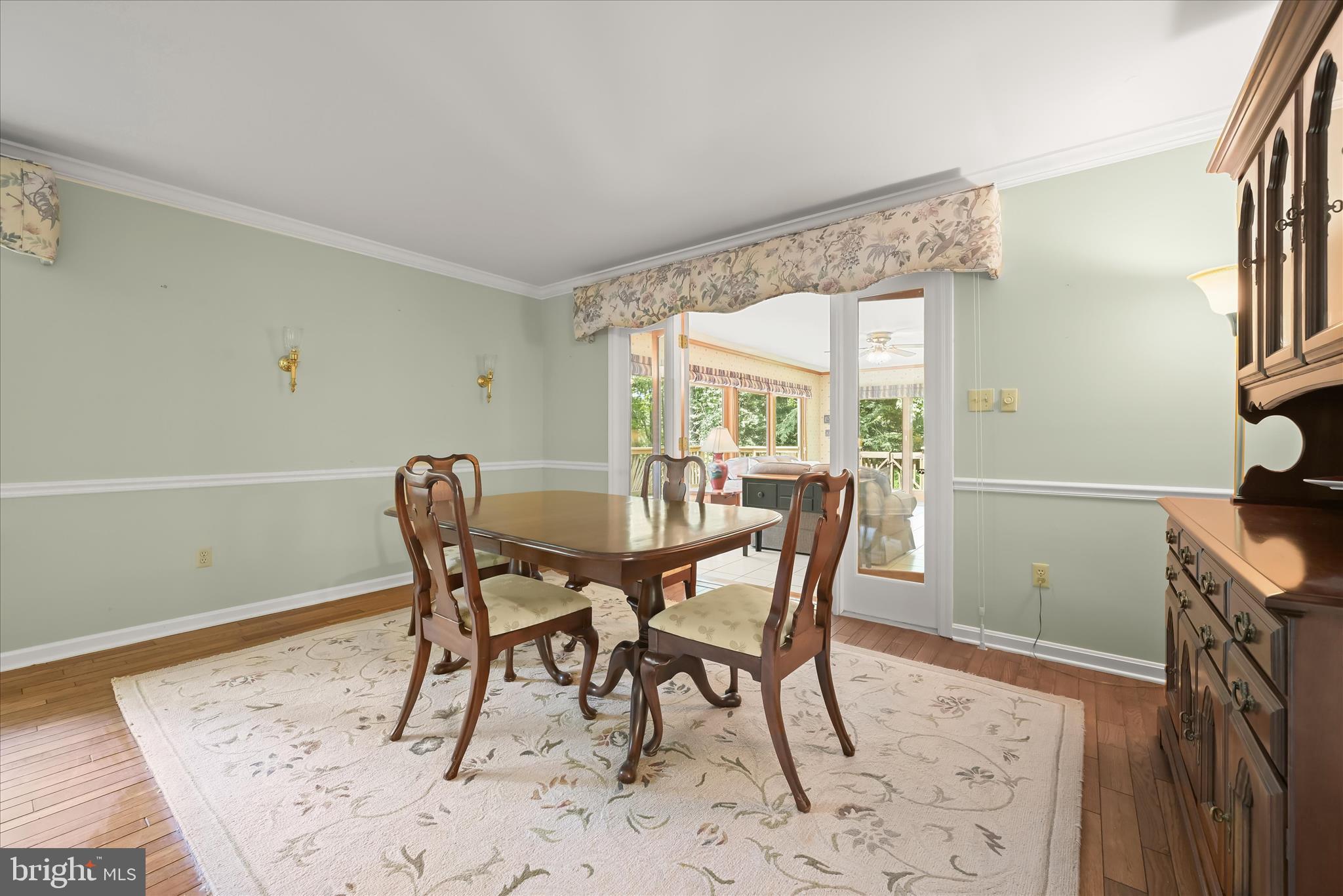 3391 Salem Bottom Road Westminster, MD 21157 - Photo 26 of 82 Dining Room - Hardwood Floors