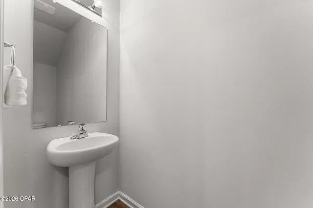 $1,900 | 1724 Jakes Drive, Panama City, FL 32405