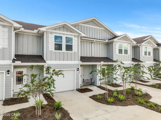 $1,900 | 1724 Jakes Drive, Panama City, FL 32405