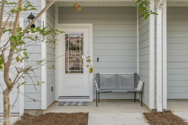 $1,900 | 1724 Jakes Drive, Panama City, FL 32405