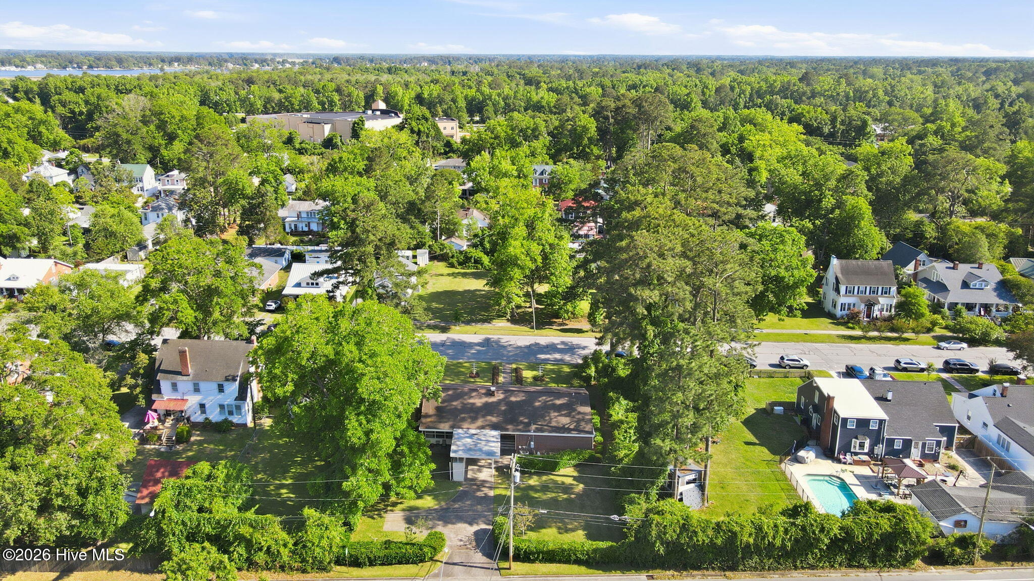 1608 Rhem Avenue New Bern, NC 28560 - Photo 51 of 51 52-web-or-mls-DJI_0884_edit