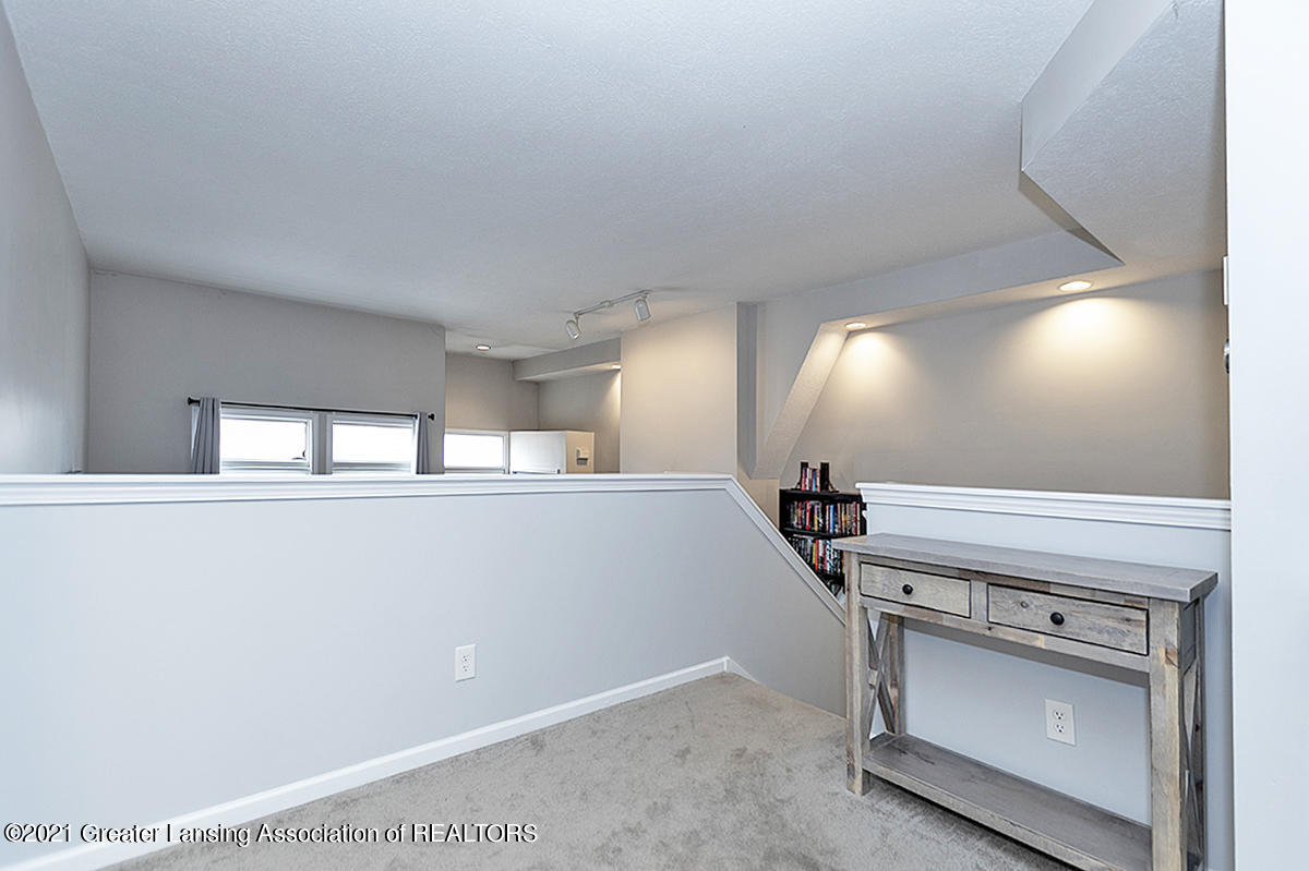 1333 Turner Road, Unit 16 Lansing, MI 48906 - Photo 9 of 29 09