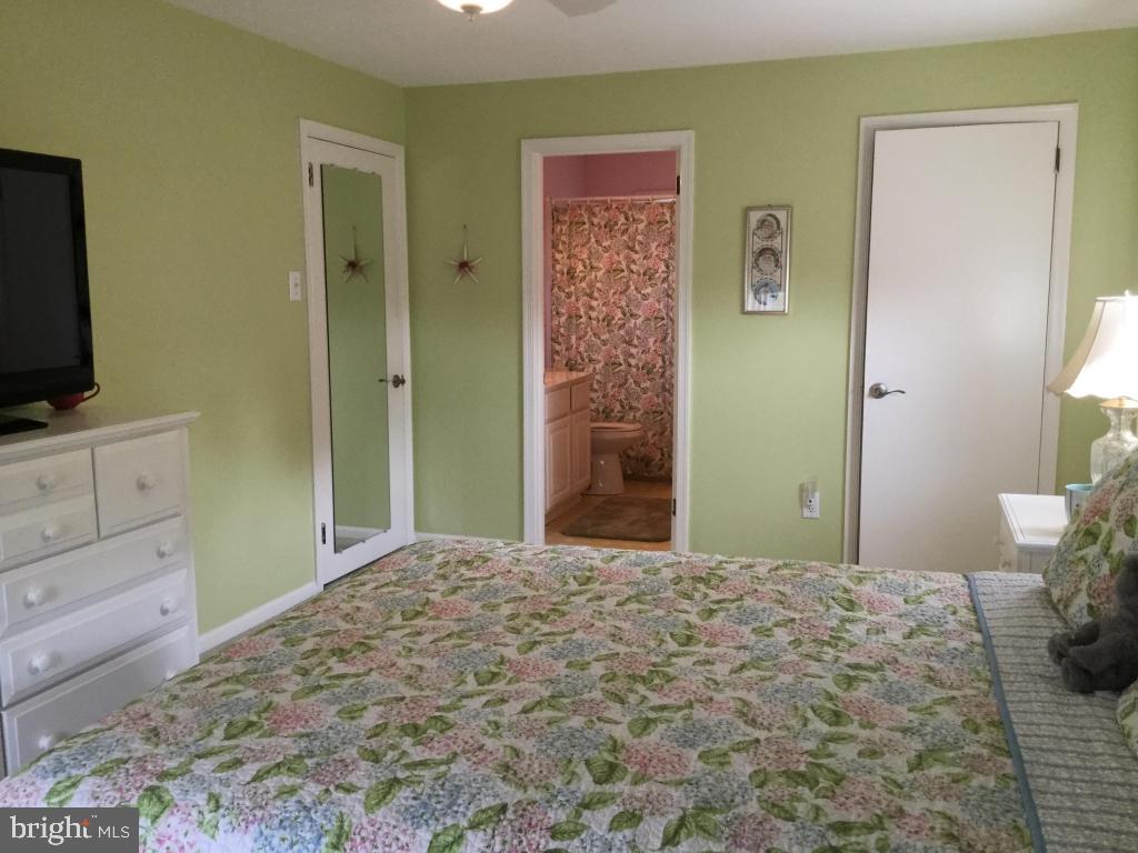 210 McIntosh Road Cherry Hill, NJ 08003 - Photo 10 of 12
