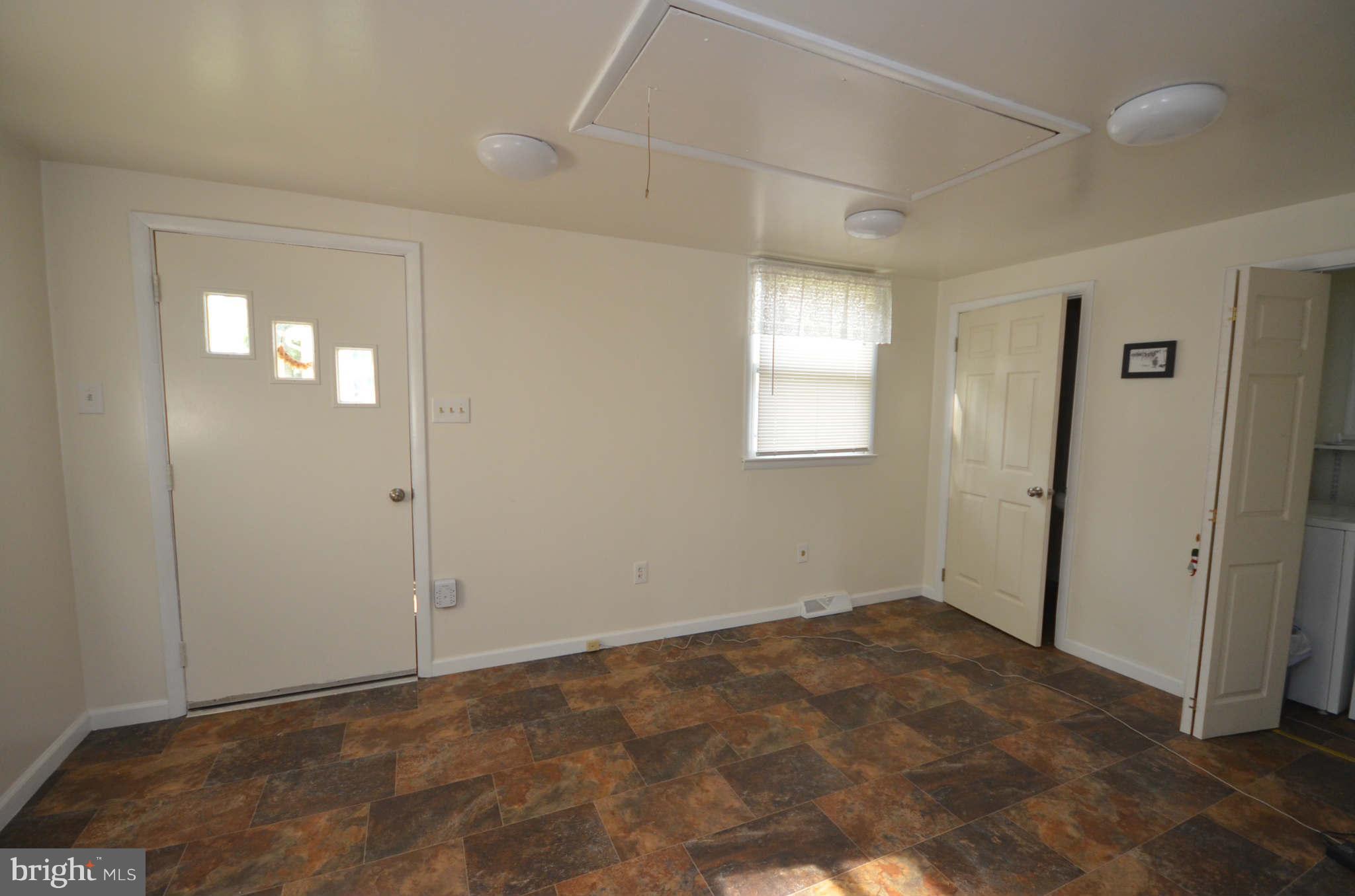 232 Sycamore Road Elkton, MD 21921 - Photo 11 of 14 Interior (General)