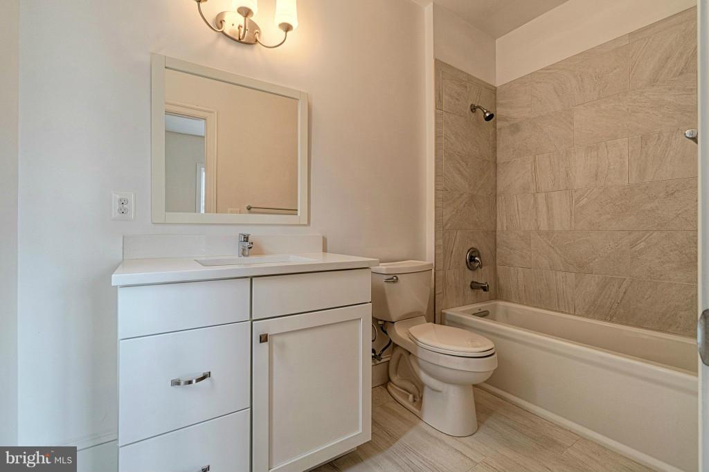 1930 Griffith Road Falls Church, VA 22043 - Photo 22 of 30 Bath