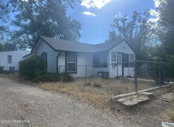 $319,000 | 815 Dameron Drive, Prescott, AZ 86301