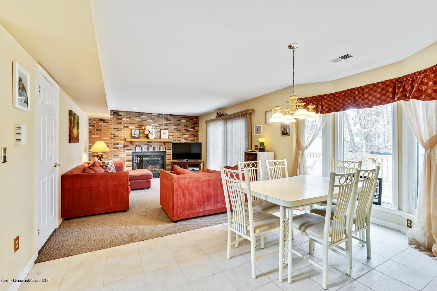 18 Sweet Gum Road Howell, NJ 07731 - Photo 23 of 45 18 Sweet Gum Rd Howell NJ-large-033-36-K