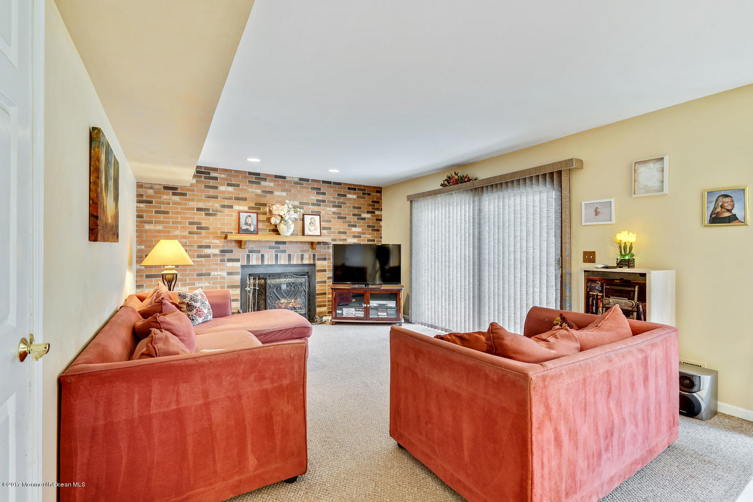 18 Sweet Gum Road Howell, NJ 07731 - Photo 26 of 45 18 Sweet Gum Rd Howell NJ-large-038-33-F