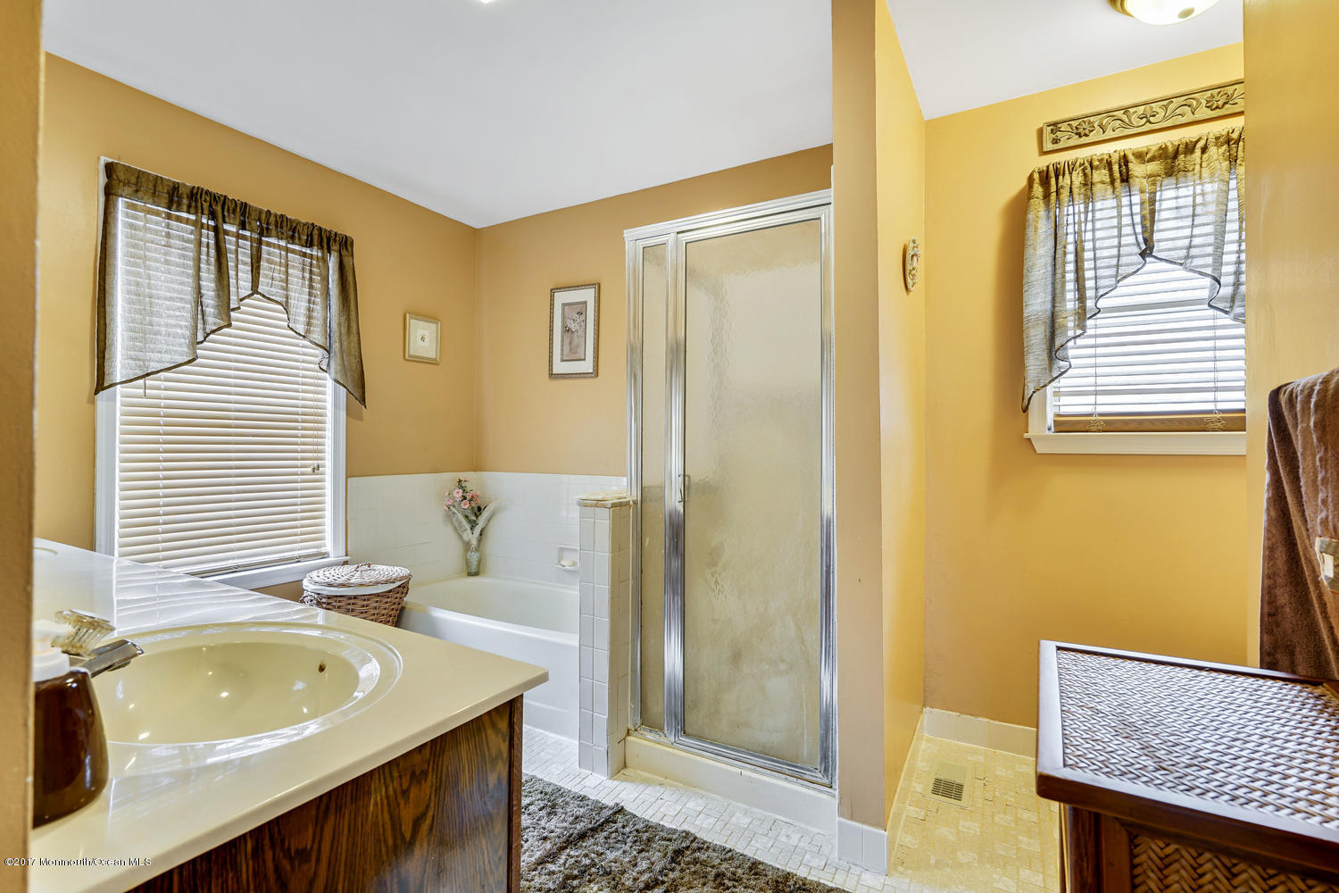 18 Sweet Gum Road Howell, NJ 07731 - Photo 33 of 45 18 Sweet Gum Rd Howell NJ-large-046-28-B