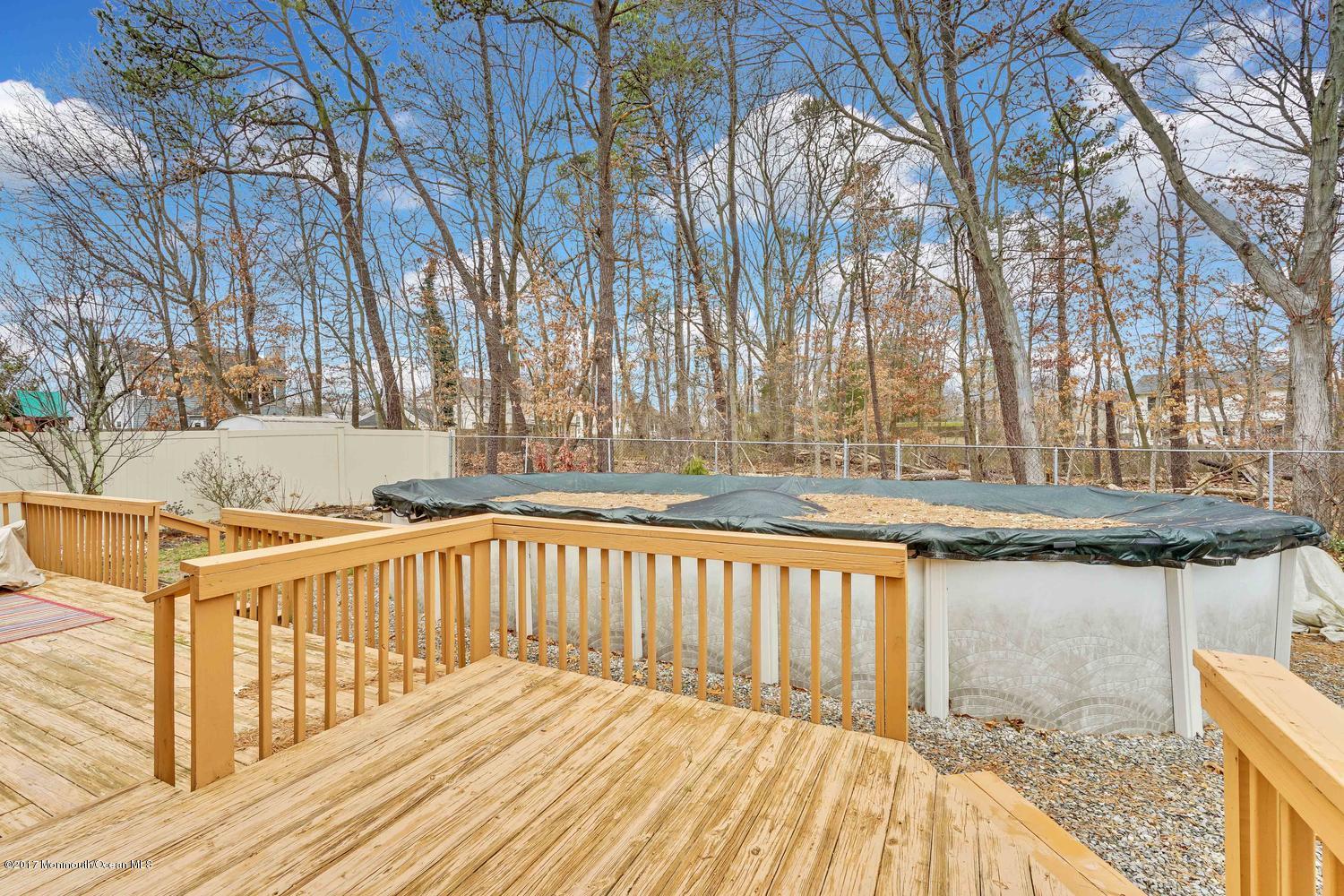 18 Sweet Gum Road Howell, NJ 07731 - Photo 40 of 45 18 Sweet Gum Rd Howell NJ-large-058-7-Ba