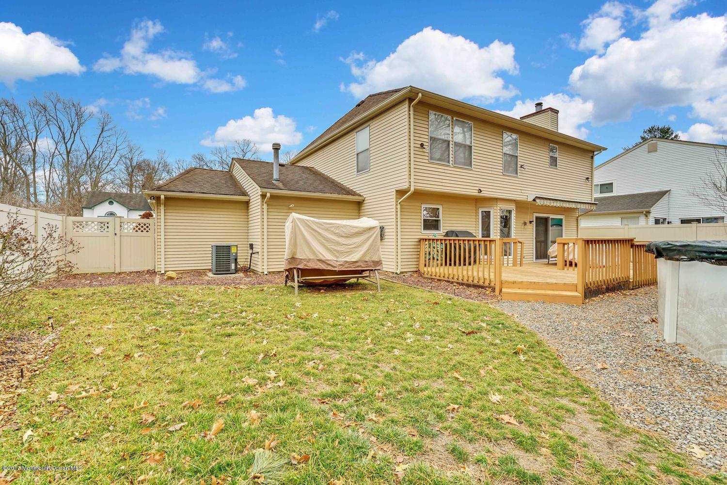 18 Sweet Gum Road Howell, NJ 07731 - Photo 41 of 45 18 Sweet Gum Rd Howell NJ-large-059-22-B