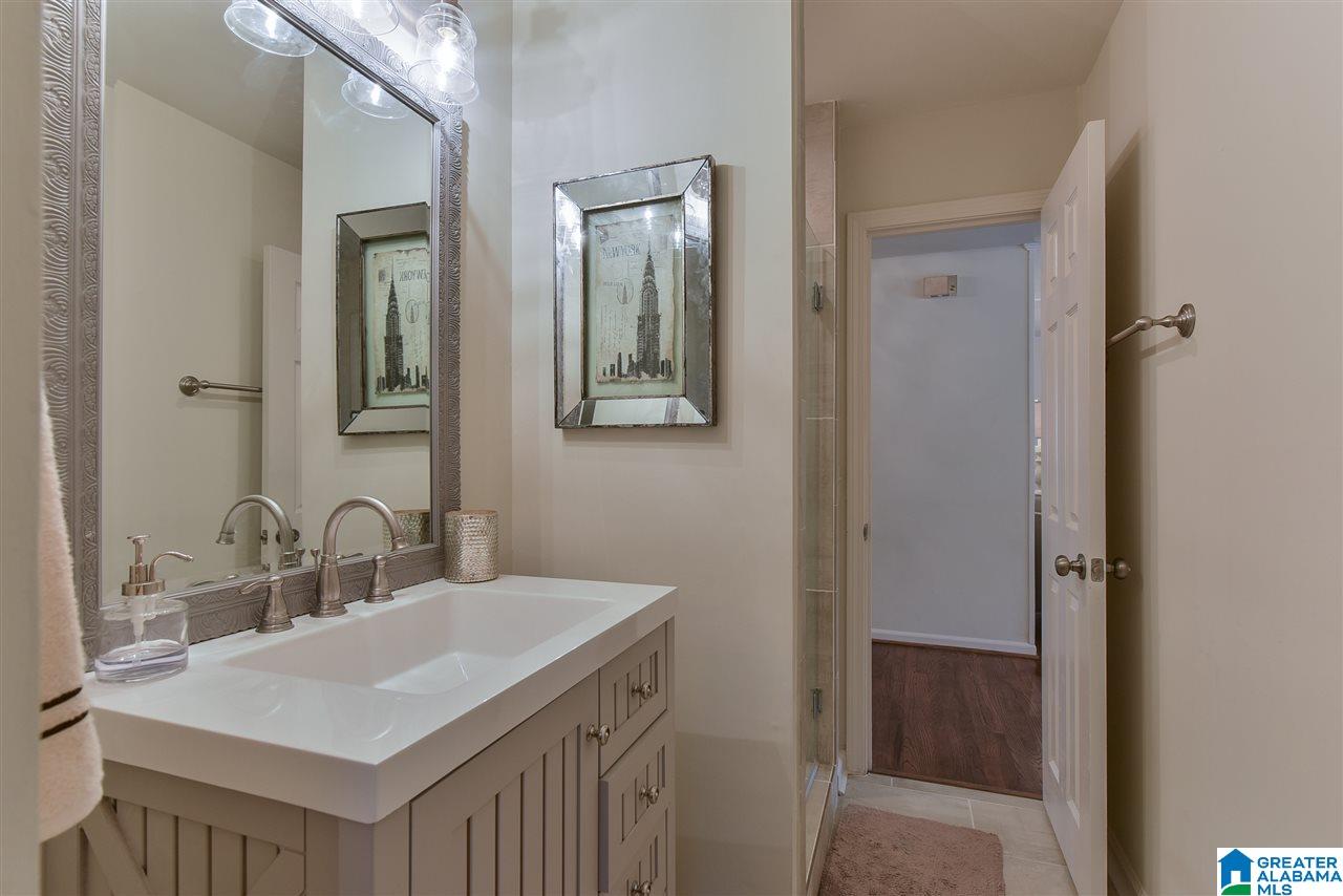 3709 Forest Run Road Birmingham, AL 35223 - Photo 38 of 49