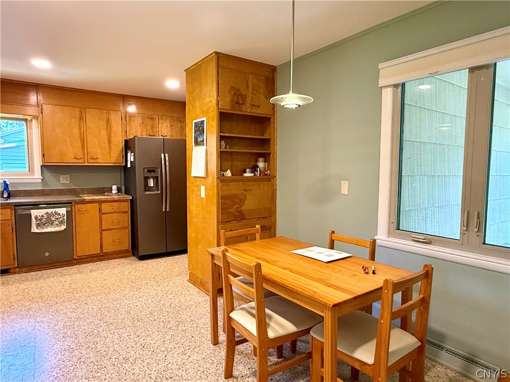 146 Edgehill Road Syracuse, NY 13224 - Photo 15 of 50