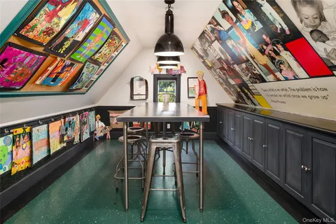 $5,995,000 | 42 Masterton Road, Bronxville, NY 10708