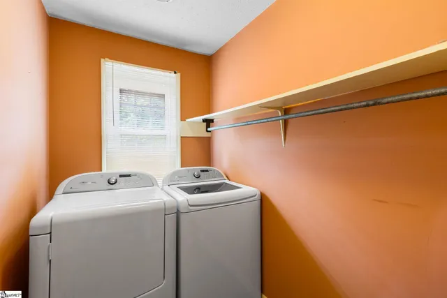 $319,000 | 229 Creekfield Road, Clinton, SC 29325