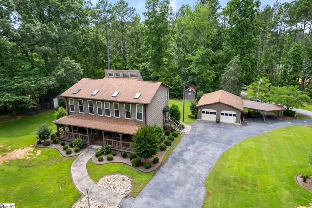 $319,000 | 229 Creekfield Road, Clinton, SC 29325