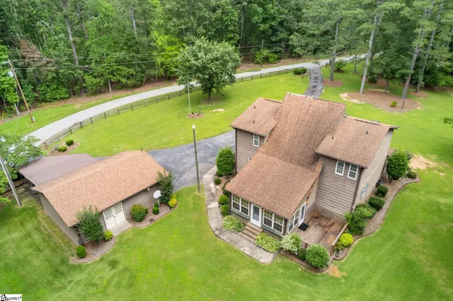$319,000 | 229 Creekfield Road, Clinton, SC 29325