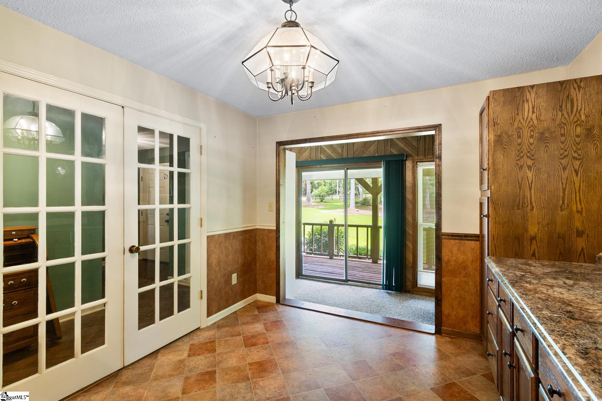 229 Creekfield Road Clinton, SC 29325 - Photo 7 of 23 Gallery Image 7