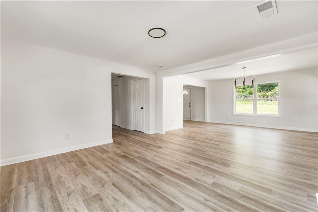 8859 Thomas Road Jonesboro, GA 30238 - Photo 14 of 49