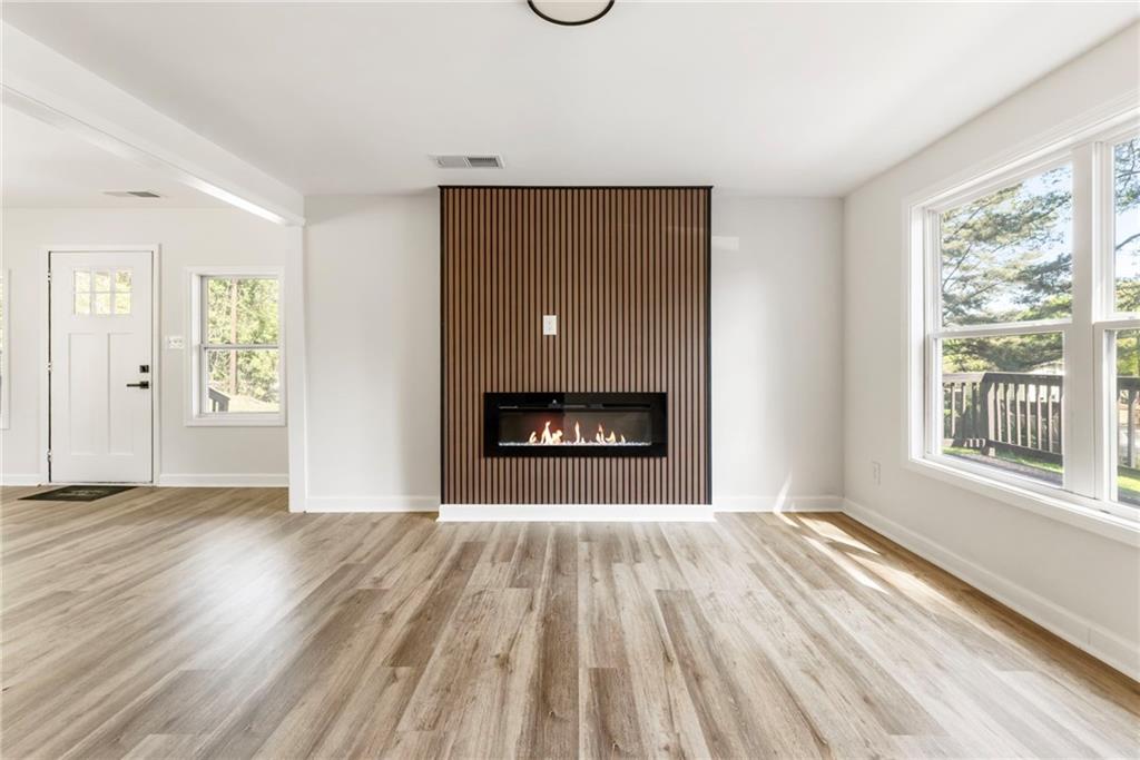 8859 Thomas Road Jonesboro, GA 30238 - Photo 15 of 49