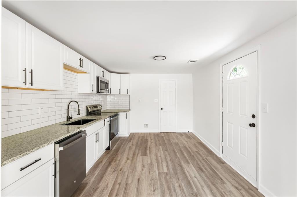 8859 Thomas Road Jonesboro, GA 30238 - Photo 20 of 49