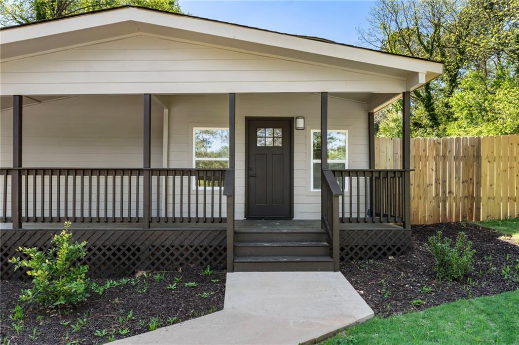 8859 Thomas Road Jonesboro, GA 30238 - Photo 2 of 49