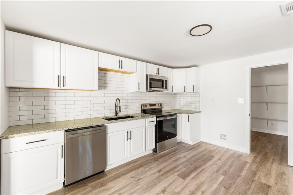 8859 Thomas Road Jonesboro, GA 30238 - Photo 21 of 49