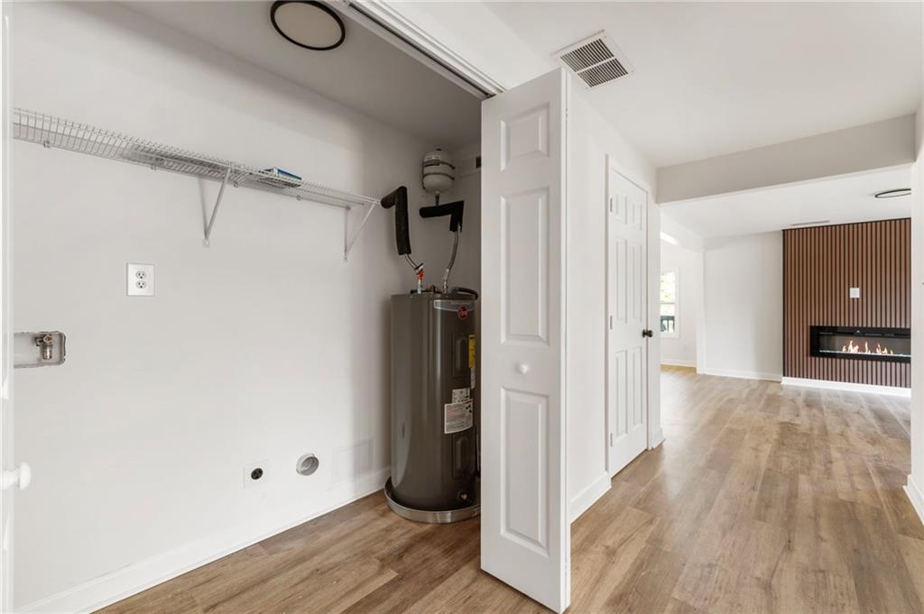 8859 Thomas Road Jonesboro, GA 30238 - Photo 27 of 49