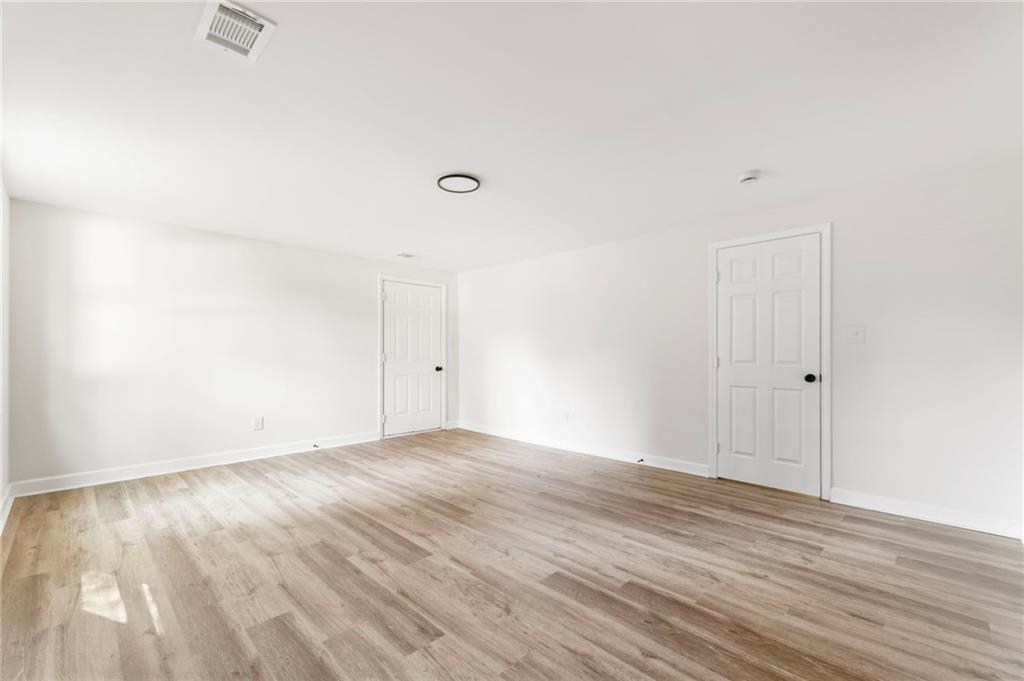 8859 Thomas Road Jonesboro, GA 30238 - Photo 34 of 49