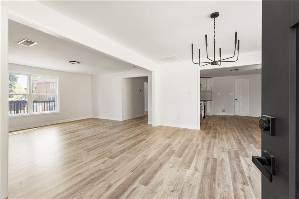 8859 Thomas Road Jonesboro, GA 30238 - Photo 6 of 49