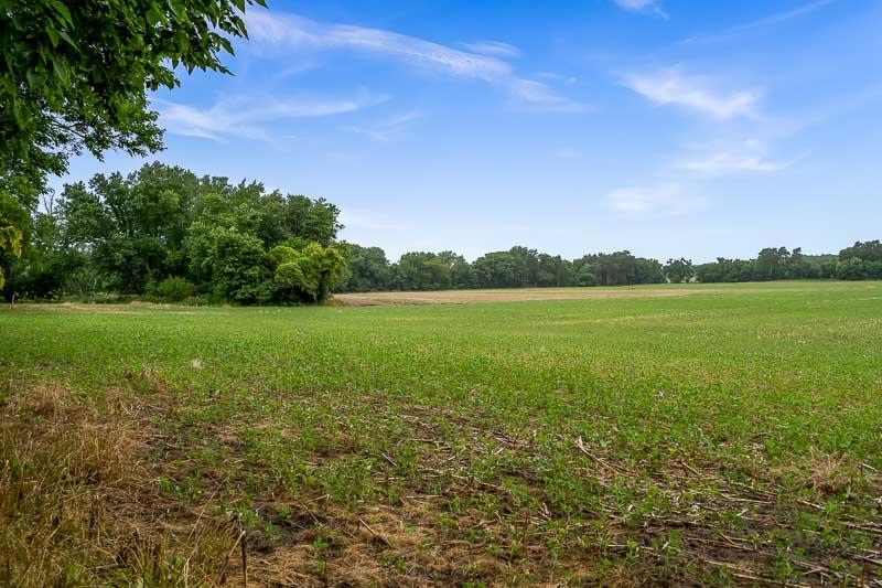 9189 Pomeroy Road Rockton, IL 61072 - Photo 34 of 34 a view of a lake with a big yard
