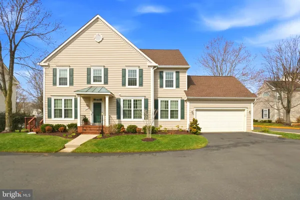 $924,900 | 6357 Alderman Drive, Alexandria, VA 22315