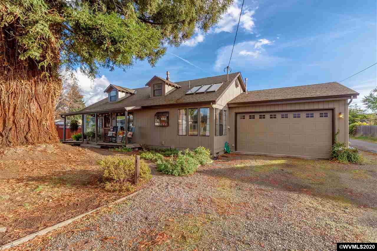 4460 Auburn Road Northeast Salem, OR 97301 - Photo 1 of 40 Gallery Image 1