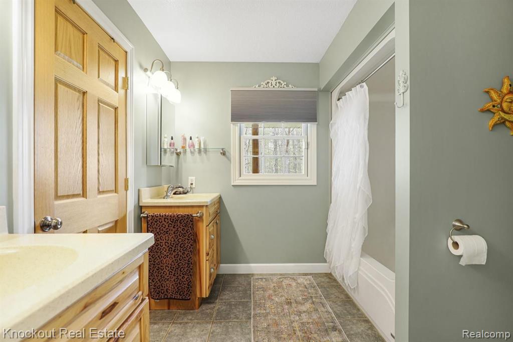6288 Murphy Lake Road Millington, MI 48746 - Photo 22 of 69